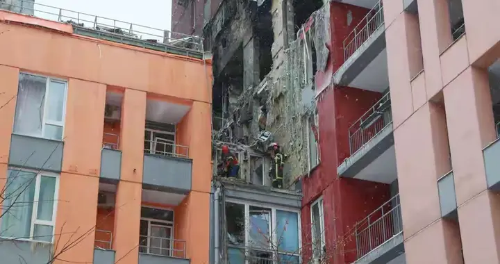 1月14日基辅超百万户停暖停水，泽连斯基改组统帅部