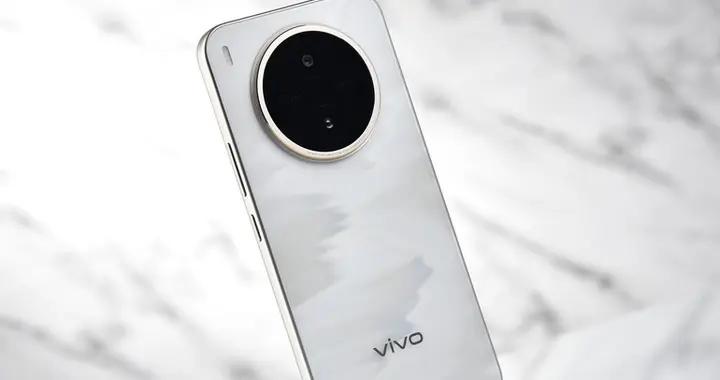 告别充电宝！荣耀/vivo/OPPO/小米/华为齐推万毫手机