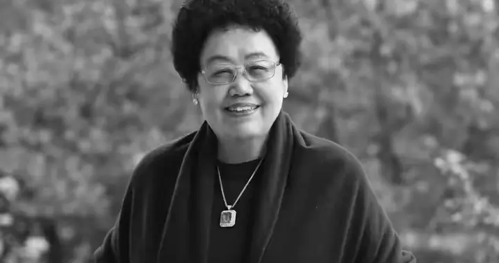 《西游记》剧组集体泪别“师娘”:陈丽华葬礼背后的隐秘情缘！