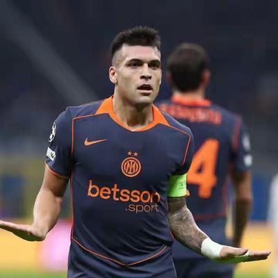 国米朋友圈：哎呀，又伤了！刚伤愈复出的国