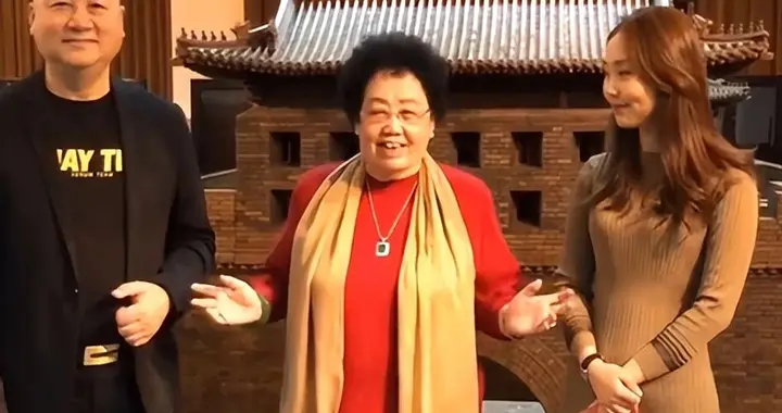 陈丽华手握470亿，每天生活费仅10块，追悼会现场迟重瑞瘦到脱形