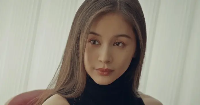 王子文新剧娇熟感开辟新赛道，熟龄却不失娇憨，妩媚中藏锋芒！