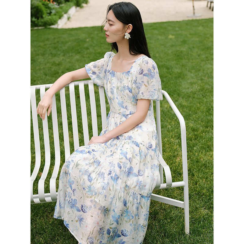 衣香丽影莱赛尔提花印花方领泡泡袖连衣裙