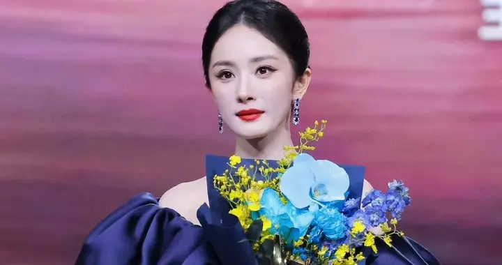 微博之夜笑疯！沈腾弹射起步扶杨幂，六年"扶不扶"终于大结局