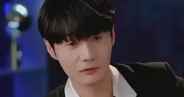 知名辩手向李荣浩提出五连问，乐评人对“抄袭”一事做出专业解答