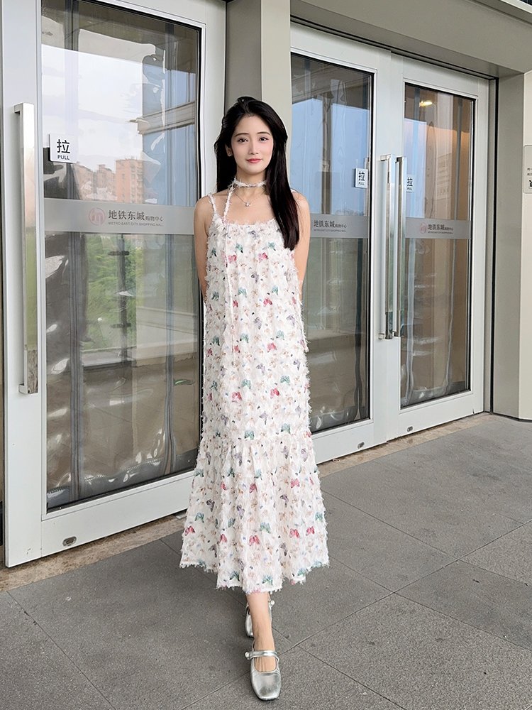 穿个新裙子过个美美的周末👗