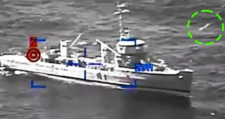 拉帮结派，美日菲澳搞演习；张牙舞爪，日对舰导弹击中南海靶舰