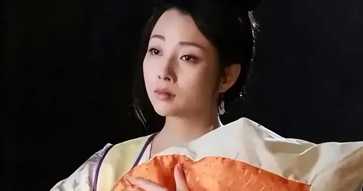 妃子不哺乳：藏在宫规里的权力算计与身体管控