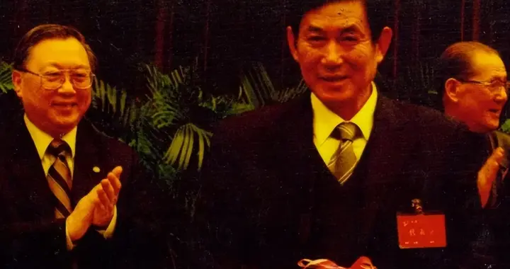 全球第一人！河南农民死磕10年攻坚，造出了世界第八大人造纤维