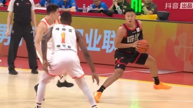 波波放大镜：12连胜刷新记录！深圳马可波