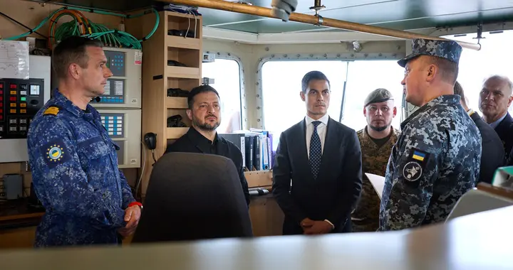 荷兰将向乌克兰移交扫雷舰，但土耳其不让其通过，只能先停在英国