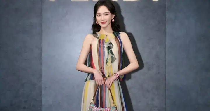 唐嫣活动现场新造型，美丽的女王上线