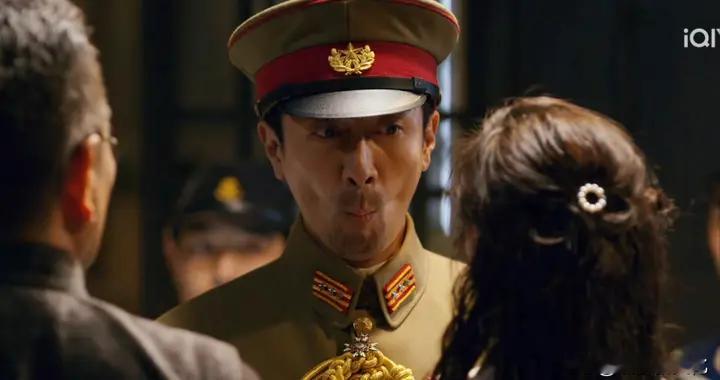 特工演成傻白甜！长河落日这个戏混子看得真难受，换她演更精彩！