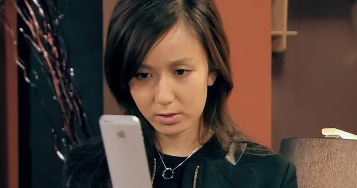 iPhone18明年取消，这操作把我整不会了！