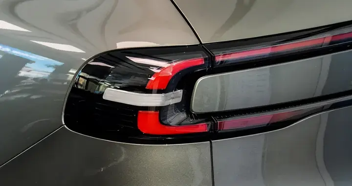 从3.9L油耗到3C快充，启源Q07动力系统有何纵深？