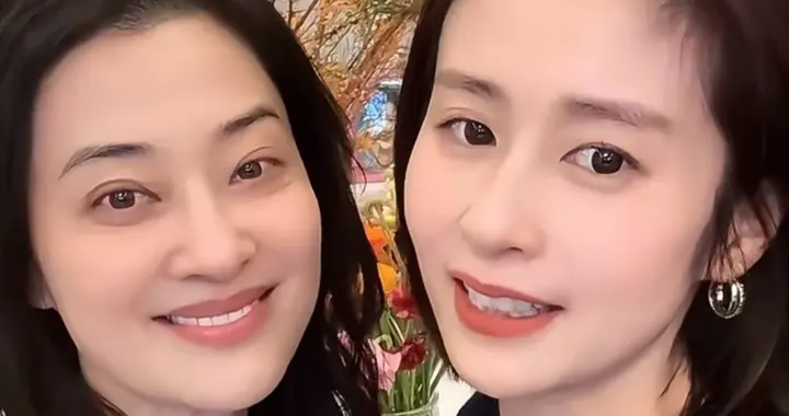 梅婷去颖儿家给她插花，花市买一堆一口气插了9盆，每盆都很漂亮