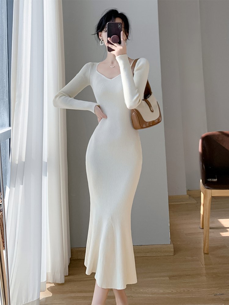 法式气质针织V领长袖连衣裙女