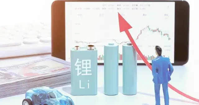 碳酸锂价格暴涨！供需博弈下，新能源产业链迎来变局？
