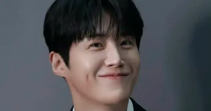 金宣虎逃税风波致歉：难道是无知“运营”？全为避税？