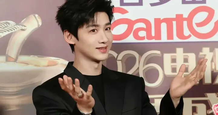 烂牌打出王炸！跌落云端的白敬亭终于再次被主流认可