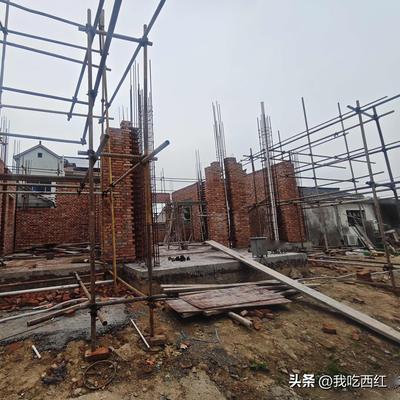 我吃西红柿：自建房｜邻居一直找茬怎么办啊