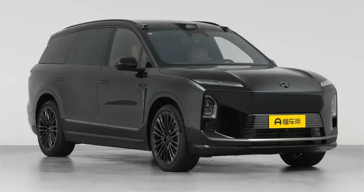 零百加速 3.97 秒，驾控舒适兼备蔚来全新 ES8，刷新大型 SUV 驾乘质感