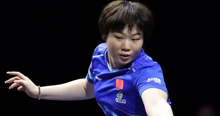 横滨冠军赛：国乒4人杀疯了！蒯曼手撕“乒坛妖精”，大迪轰猛将
