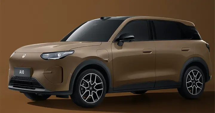 新车| 10万级纯电SUV值得蹲？广州车展零跑A10亮相，细节满是诚意