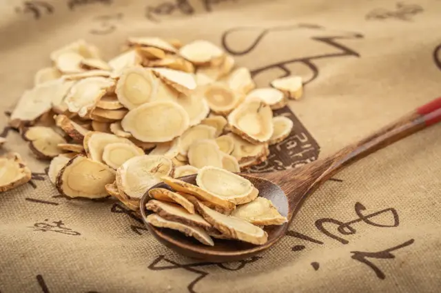 饭后用黄芪和它一起煮水喝，结节囊肿去无踪