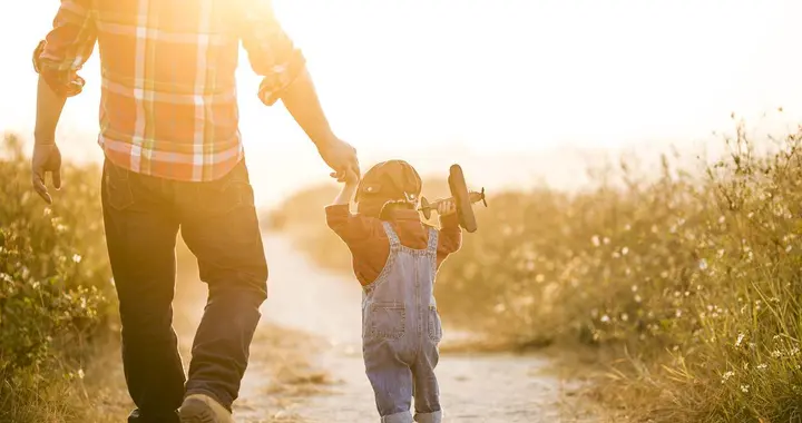 父母总说我们付出了那么多，其实是在你心里种下一颗亏欠的种子