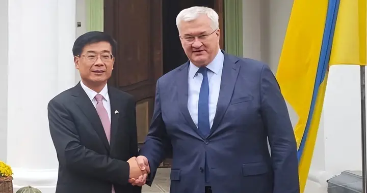 基辅各国使馆都撤了，中国大使馆门还开着，乌克兰看懂了一个信号