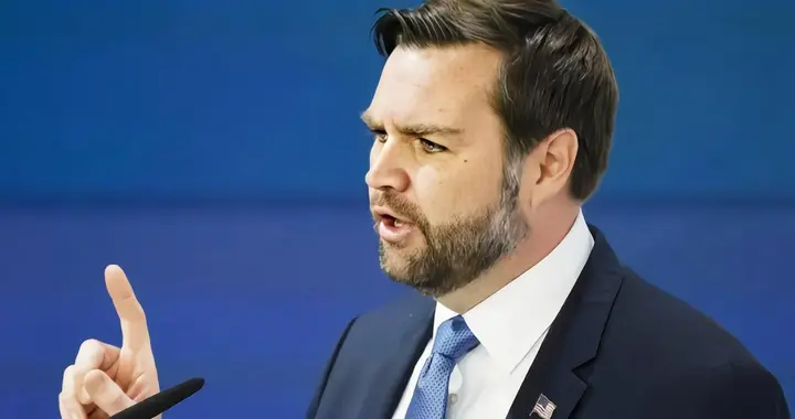 美国被教训惨了？55国外援集结，美副总统下挑战书，想断中方后路