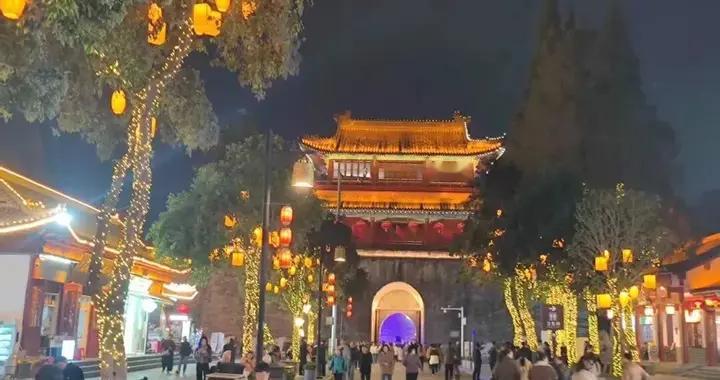 荆州古城三条街道联动升级，打造5A景区核心引擎！