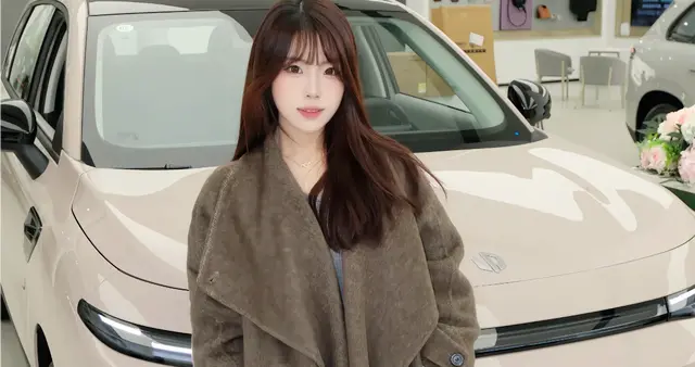 卷疯了！600km续航+8295芯+激光雷达，10万级SUV零跑B10太良心