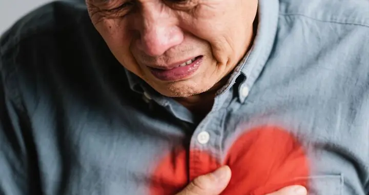 每吃一次，猝死就快一步？医生：这4物是心源性猝死的“催化剂”