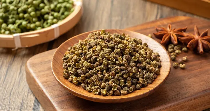花椒立大功？剑桥研究发现：花椒可在36小时清除70%老化细胞？