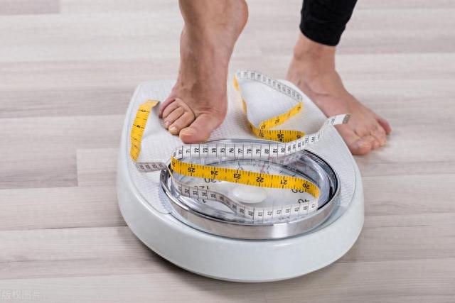 减肥期间，4个信号的出现，意味着身材正在瘦下来！
