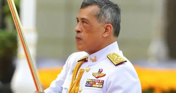 泰国国王亲自访华，背后藏着三重迫切诉求，中国不会轻易松口