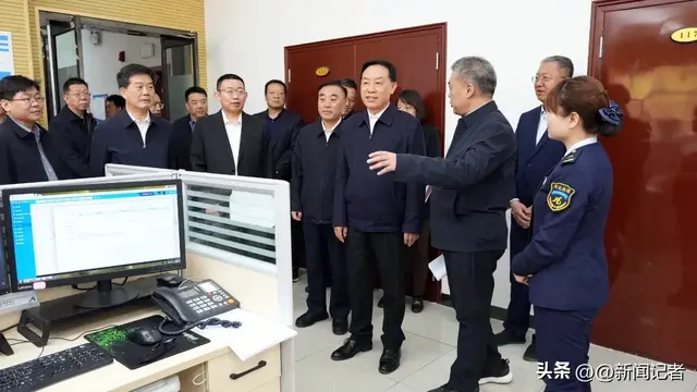 河北交通厅长宋仁堂在12328热线省中心调研