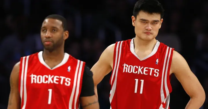 火箭的建队策略 又走进死胡同 斯通面对这样的困境该如何抉择