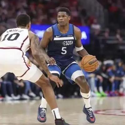 火箭大狗熊：森林狼队似乎和火箭队颇有渊源