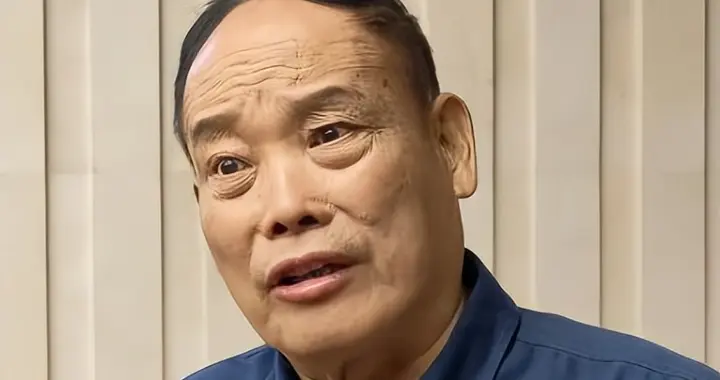 相声名家赵伟洲接受采访，坦言如今相声现状，垃圾打成包也是垃圾