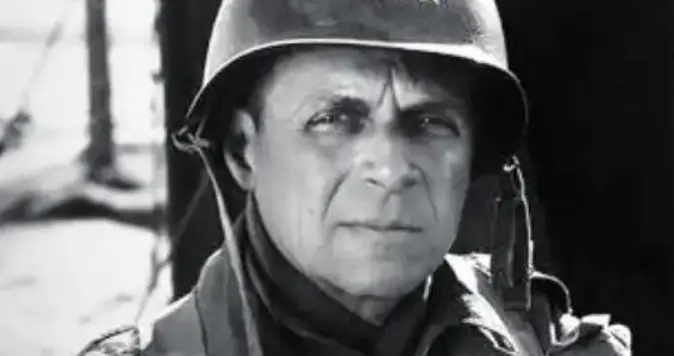 李奇微晚年坦言：朝鲜战争打出三超级大国，整个西方为何保持沉默