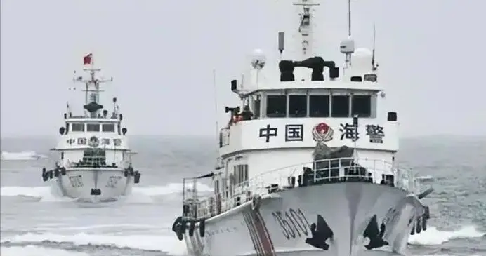 ​美日同盟破防？中国海空锁死第一岛链，日本哭诉，美国彻底怂了？