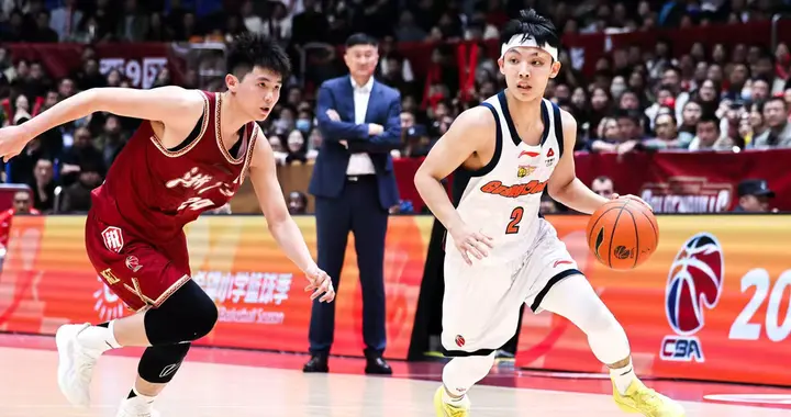 力克浙江队，杜锋赛后唯一表扬一名队员：场上很努力，防守有亮点