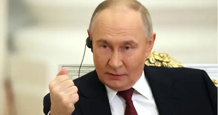 俄最困难的时候到了，高市早苗托人给普京带一句话，中国准备收网