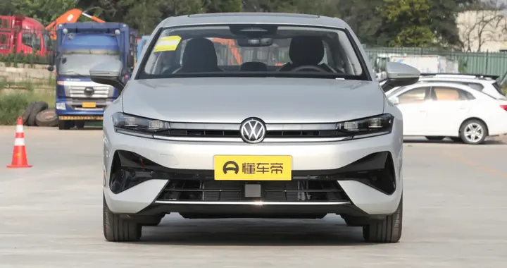 十月一之前想入手家用轿车的，可以等等这款9月份上市的德系车