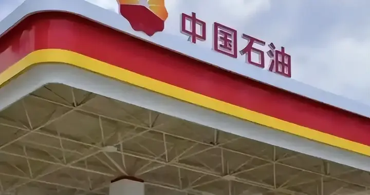 喜欢开油车的有福了：没意外的话，明年开始，油车将迎来3大变化