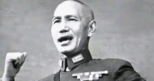 1949年，蒋介石在大陆发布最后一道命令：仅仅7字道尽绝望！