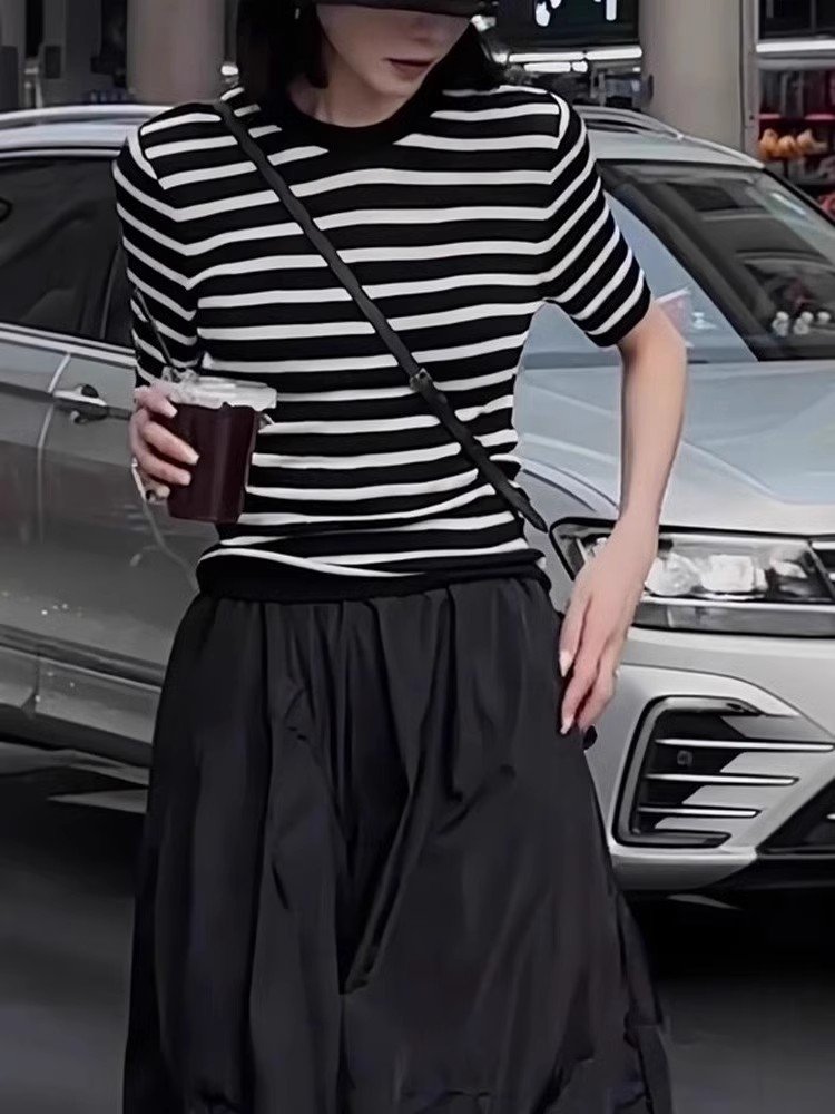黑色条纹短袖t恤女2025新款早春小个子